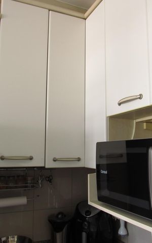 Apartamento à venda com 80m², 3 quartos e 2 vagascozinha