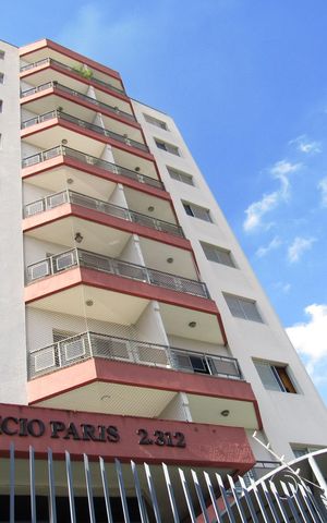 Apartamento à venda com 80m², 3 quartos e 2 vagasFachada