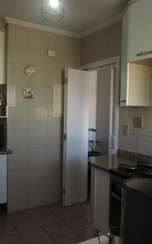 Apartamento à venda com 80m², 3 quartos e 2 vagascozinha