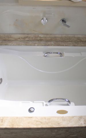Apartamento à venda com 198m², 3 quartos e 3 vagasBanheiro do closet