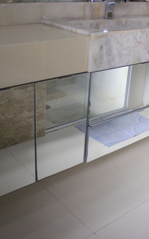 Apartamento à venda com 198m², 3 quartos e 3 vagasBanheiro do closet