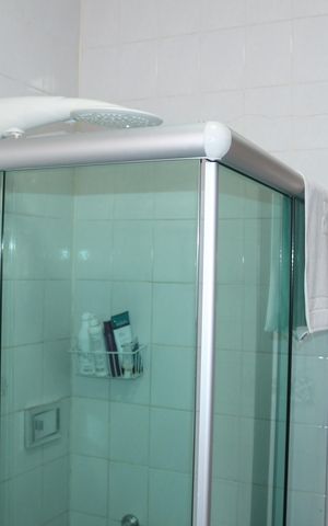 Casa à venda com 218m², 1 quarto e 12 vagasBanheiro