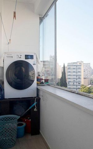 Apartamento à venda com 54m², 1 quarto e sem vagaÁrea de Serviço / Varanda