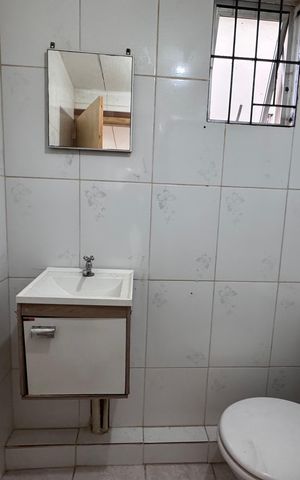 Apartamento para alugar com 48m², 2 quartos e 1 vaga Apartamento para alugar com 48m², 2 quartos e 1 vagaBanheiro