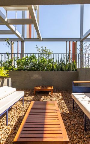 Studio à venda com 22m², 1 quarto e sem vagaÁrea comum - Piscina