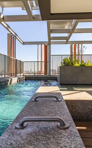 Studio à venda com 22m², 1 quarto e sem vagaÁrea comum - Piscina