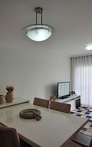 Apartamento à venda com 76m², 2 quartos e 1 vagaSala
