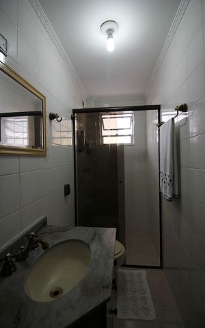 Apartamento à venda com 76m², 2 quartos e 1 vagaBanheiro Social