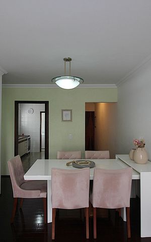 Apartamento à venda com 76m², 2 quartos e 1 vagaSala