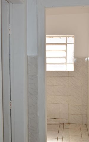 Casa para alugar com 150m², 2 quartos e 2 vagasBanheiro