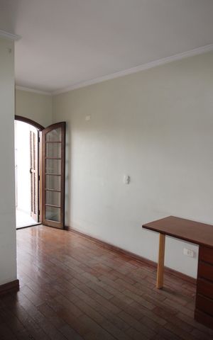 Casa à venda com 380m², 3 quartos e 7 vagasSuíte 1