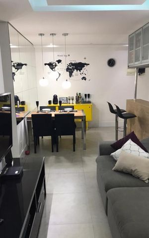 Apartamento à venda com 68m², 3 quartos e 2 vagas Apartamento à venda com 68m², 3 quartos e 2 vagasSala