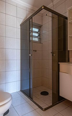 Apartamento à venda com 76m², 2 quartos e 1 vaga Apartamento à venda com 76m², 2 quartos e 1 vagaBanheiro