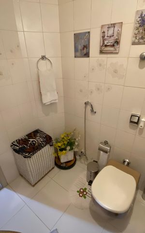 Apartamento à venda com 96m², 3 quartos e 1 vaga Apartamento à venda com 96m², 3 quartos e 1 vagaBanheiro
