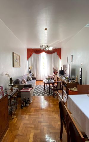 Apartamento à venda com 96m², 3 quartos e 1 vaga Apartamento à venda com 96m², 3 quartos e 1 vagaSala