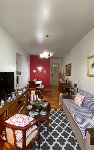 Apartamento à venda com 96m², 3 quartos e 1 vaga Apartamento à venda com 96m², 3 quartos e 1 vagaSala