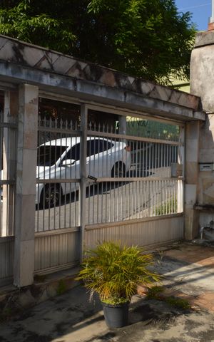 Casa para alugar com 300m², 4 quartos e 3 vagasGaragem