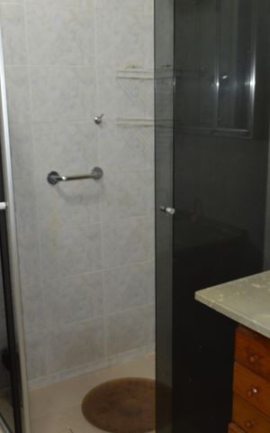 Casa para alugar com 300m², 4 quartos e 3 vagasBanheiro