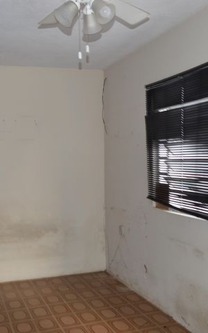 Casa para alugar com 300m², 4 quartos e 3 vagasQuarto Fundos