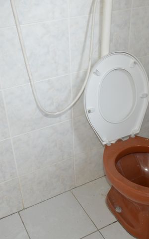 Casa para alugar com 300m², 4 quartos e 3 vagasBanheiro de serviço