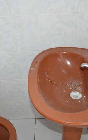 Casa para alugar com 300m², 4 quartos e 3 vagasBanheiro de serviço