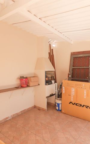 Casa à venda com 300m², 3 quartos e 3 vagasEdícula
