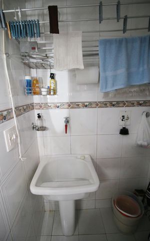 Apartamento à venda com 72m², 2 quartos e sem vagaÁrea de Serviço