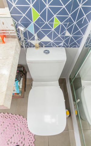 Casa à venda com 65m², 1 quarto e 2 vagasBanheiro