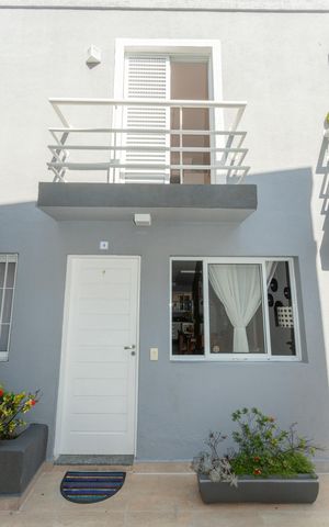Casa à venda com 65m², 1 quarto e 2 vagasFachada da Casa