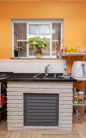 Casa à venda com 65m², 1 quarto e 2 vagasExtensão da Cozinha