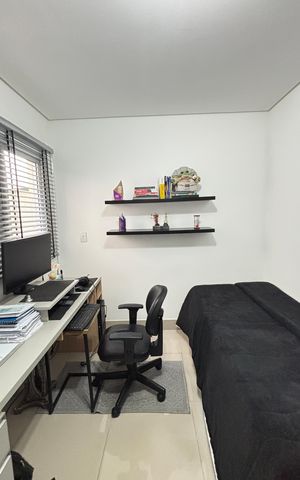 Apartamento à venda com 140m², 2 quartos e 2 vagas Apartamento à venda com 140m², 2 quartos e 2 vagasQuarto