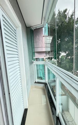 Apartamento à venda com 140m², 2 quartos e 2 vagas Apartamento à venda com 140m², 2 quartos e 2 vagasSuite