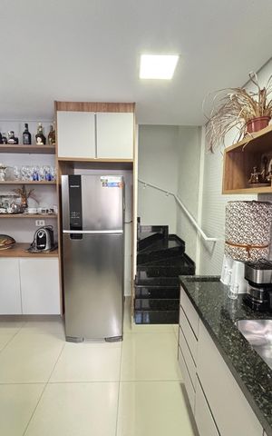 Apartamento à venda com 140m², 2 quartos e 2 vagas Apartamento à venda com 140m², 2 quartos e 2 vagasCozinha