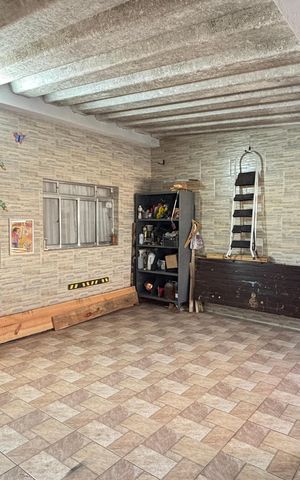 Casa para alugar com 230m², 2 quartos e 2 vagas Casa para alugar com 230m², 2 quartos e 2 vagasGaragem