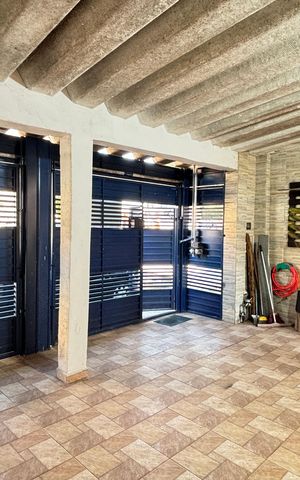 Casa para alugar com 230m², 2 quartos e 2 vagas Casa para alugar com 230m², 2 quartos e 2 vagasGaragem