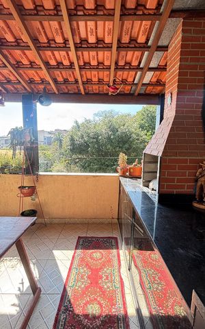 Casa para alugar com 230m², 2 quartos e 2 vagas Casa para alugar com 230m², 2 quartos e 2 vagasÁrea de Serviço
