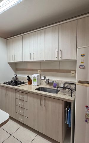 Apartamento à venda com 71m², 2 quartos e 1 vaga Apartamento à venda com 71m², 2 quartos e 1 vagaCozinha