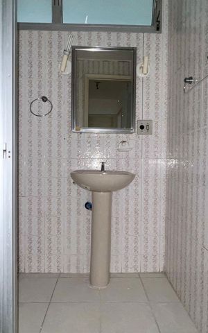 Apartamento para alugar com 130m², 3 quartos e sem vaga Apartamento para alugar com 130m², 3 quartos e sem vagaBanheiro