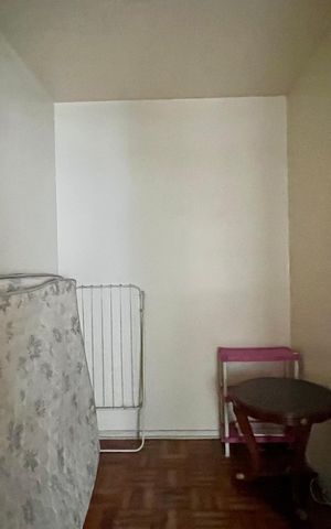 Apartamento para alugar com 130m², 3 quartos e sem vaga Apartamento para alugar com 130m², 3 quartos e sem vagaQuarto de Serviço