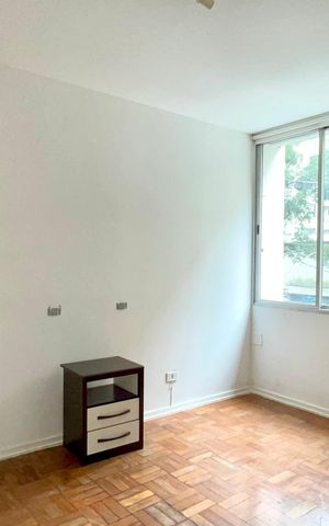 Apartamento para alugar com 130m², 3 quartos e sem vaga Apartamento para alugar com 130m², 3 quartos e sem vagaSuíte