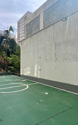 Apartamento para alugar com 130m², 3 quartos e sem vaga Apartamento para alugar com 130m², 3 quartos e sem vagaQuadra