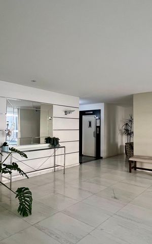 Apartamento para alugar com 130m², 3 quartos e sem vaga Apartamento para alugar com 130m², 3 quartos e sem vagaHall de entrada