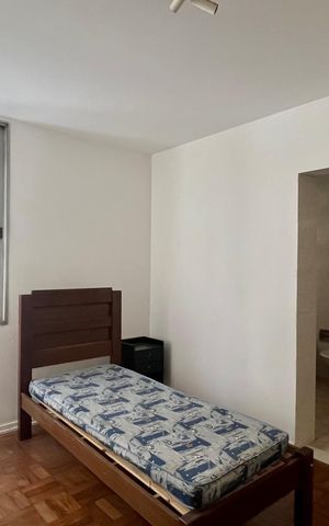 Apartamento para alugar com 130m², 3 quartos e sem vaga Apartamento para alugar com 130m², 3 quartos e sem vagaSuíte