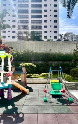 Apartamento para alugar com 130m², 3 quartos e sem vaga Apartamento para alugar com 130m², 3 quartos e sem vagaPlayground