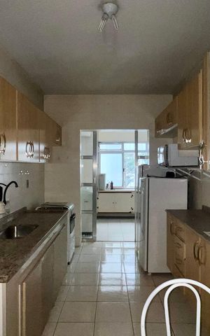 Apartamento para alugar com 130m², 3 quartos e sem vaga Apartamento para alugar com 130m², 3 quartos e sem vagaCozinha