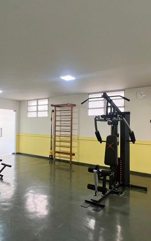 Apartamento para alugar com 130m², 3 quartos e sem vaga Apartamento para alugar com 130m², 3 quartos e sem vagaAcademia