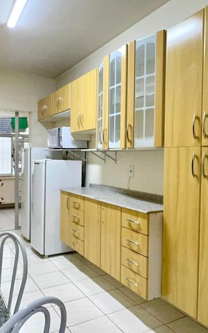 Apartamento para alugar com 130m², 3 quartos e sem vaga Apartamento para alugar com 130m², 3 quartos e sem vagaCozinha