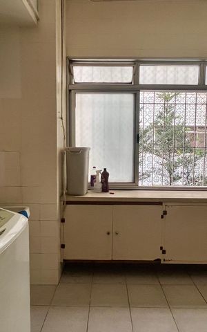 Apartamento para alugar com 130m², 3 quartos e sem vaga Apartamento para alugar com 130m², 3 quartos e sem vagaÁrea de Serviço
