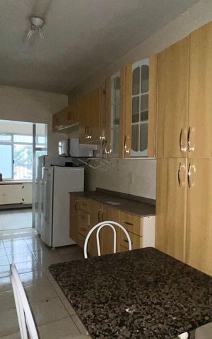 Apartamento para alugar com 130m², 3 quartos e sem vaga Apartamento para alugar com 130m², 3 quartos e sem vagaCozinha