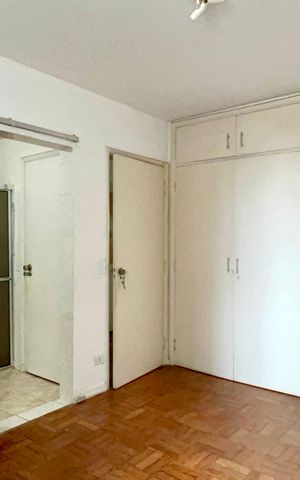 Apartamento para alugar com 130m², 3 quartos e sem vaga Apartamento para alugar com 130m², 3 quartos e sem vagaSuíte